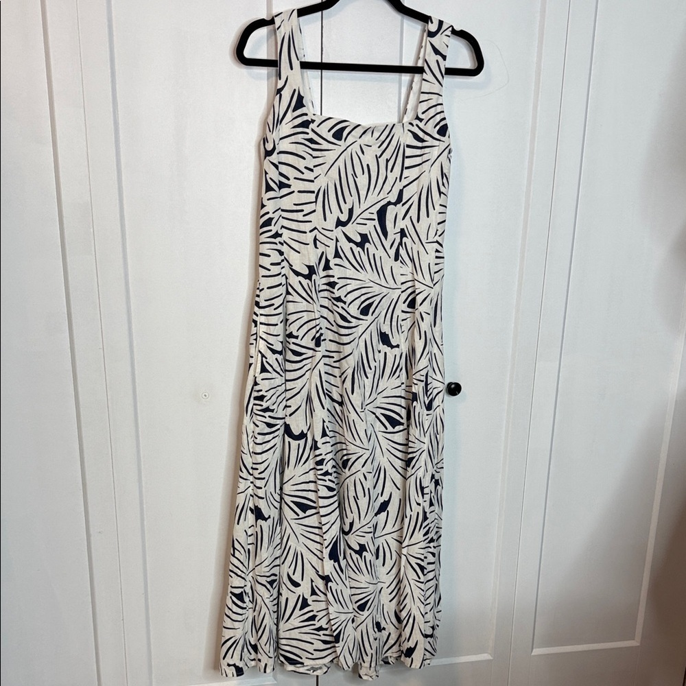 Nicole Miller Black and White Leaf Maxi Dress linen blend - US 4 - fits small-me